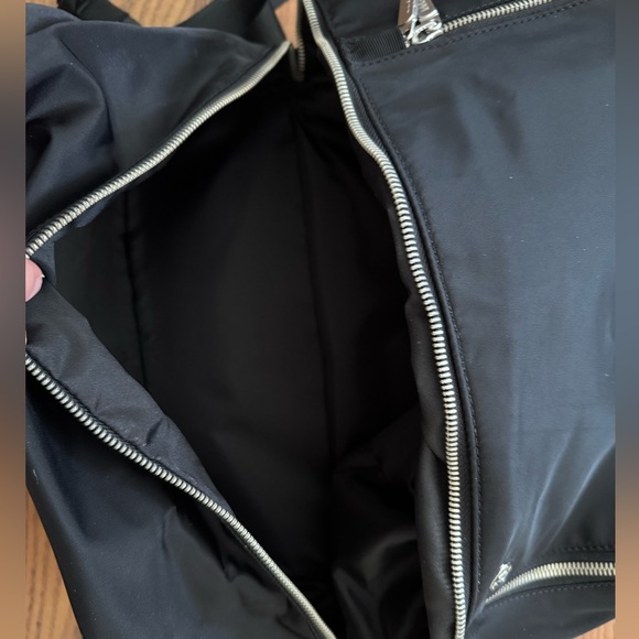 everyday lululemon backpack Amazon.com | Lululemon Every day Backpack 2.0 23L (001)